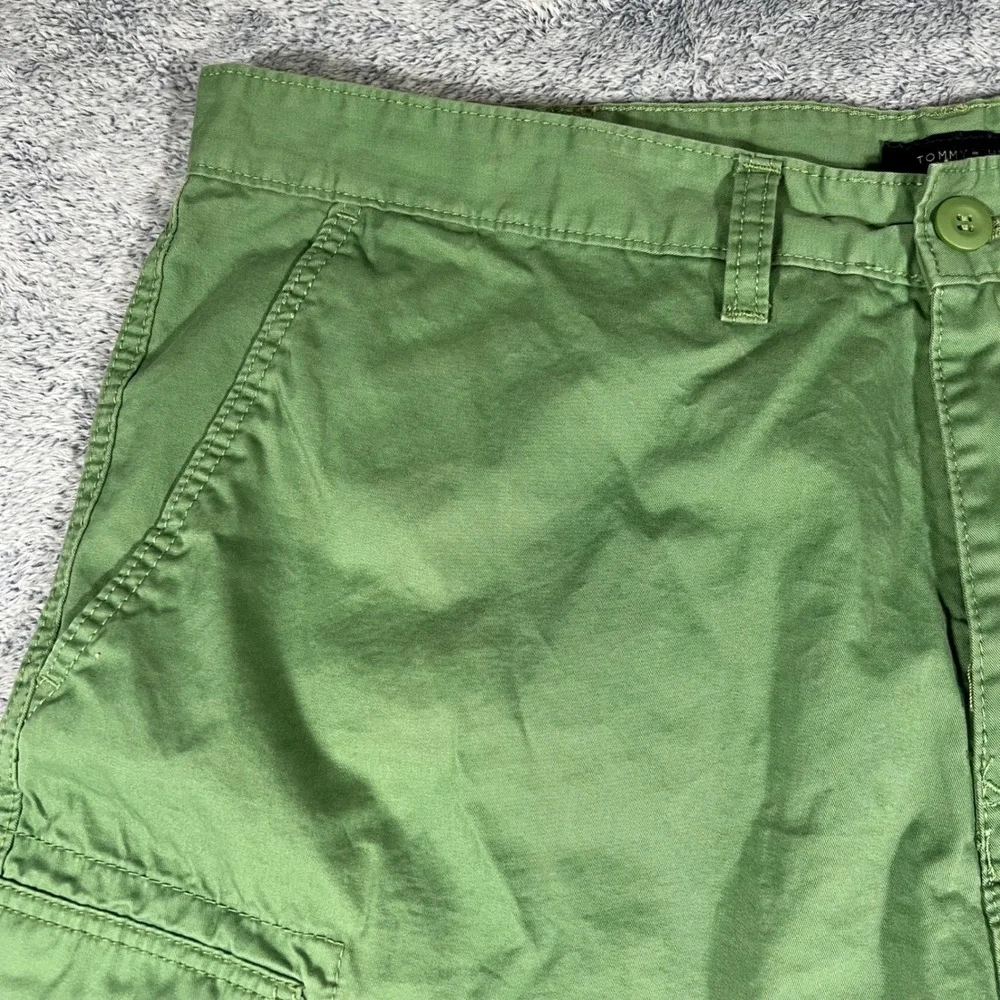 Tommy Hilfiger Mens Green Cotton Cargo Shorts Size 42 Utility Multi Pocket‎